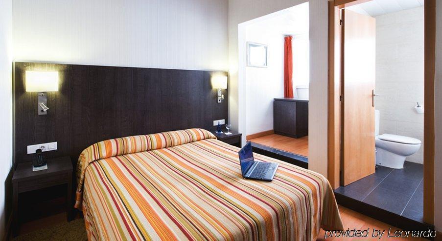 Hotel Miramar Badalona Habitación foto